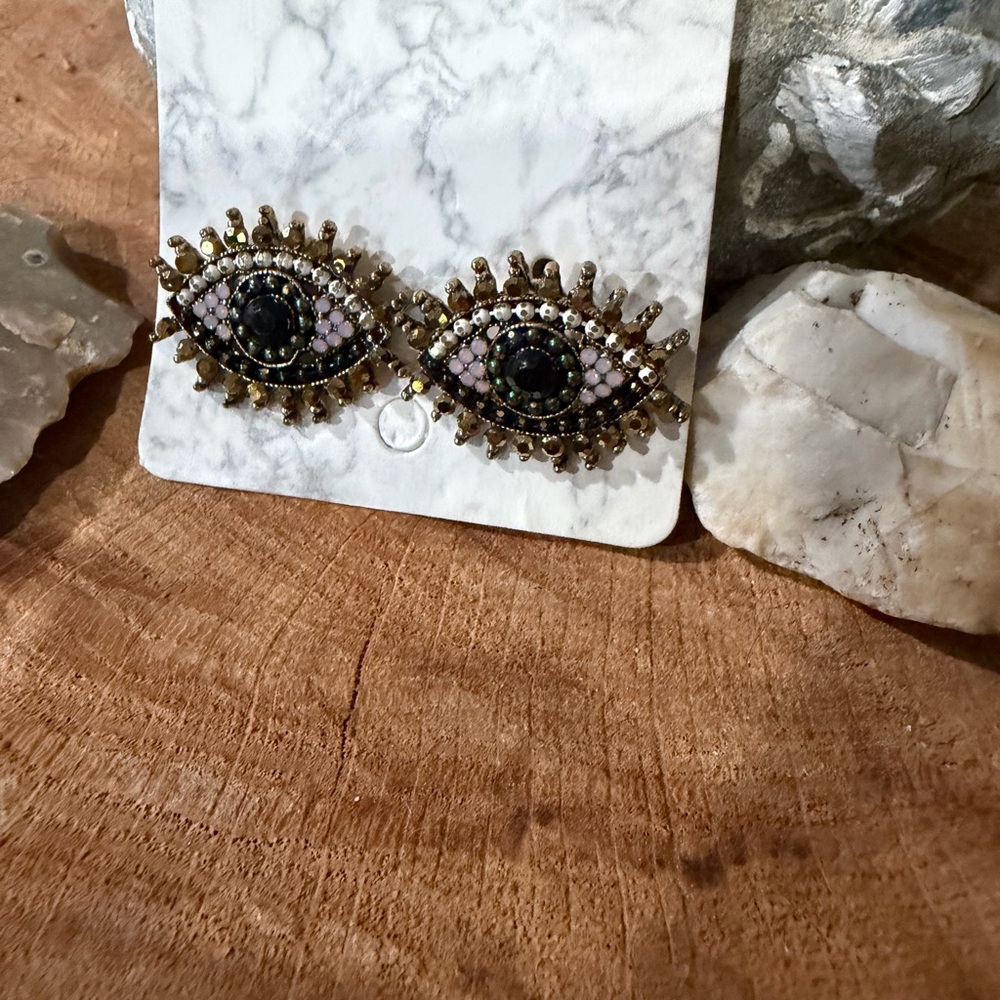 I put a spell on you! Elegant, witchy earrings! - Picture 4 of 4
